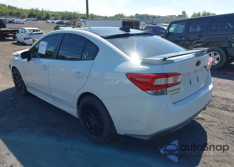 2018 Subaru Impreza 2.0I Sport z USA, uszkodzony, nr VIN 4S3GKAK65J3611805